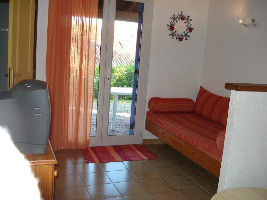 La Grange Du Cheval Blanc Villa Villeneuve-sur-Lot Kamer foto