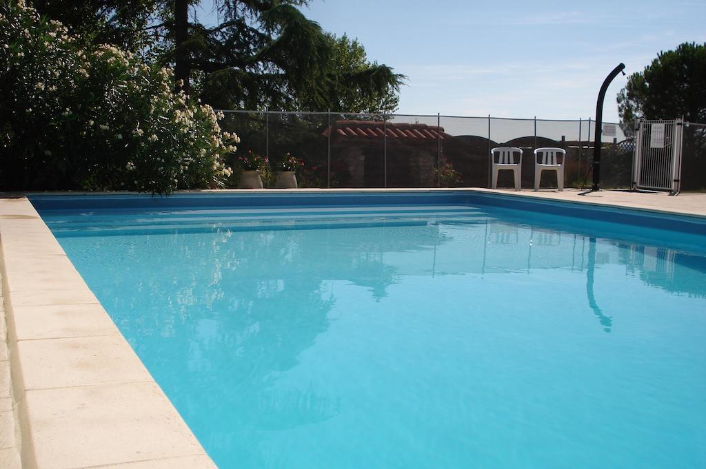 La Grange Du Cheval Blanc Villa Villeneuve-sur-Lot Kamer foto